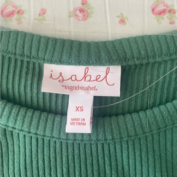 GREEN TOP - Picture 2 of 2